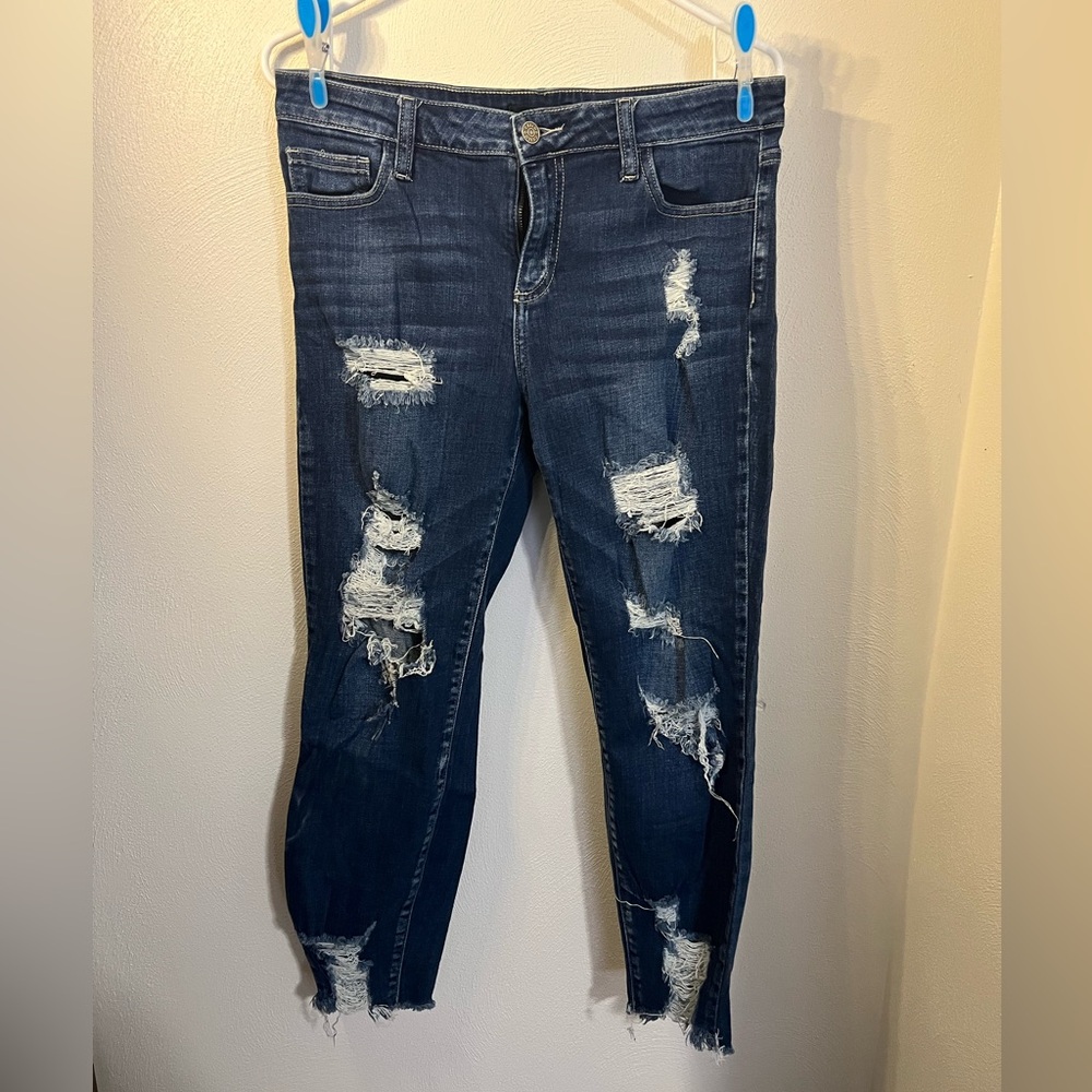 CELLO Heavily Distressed Ankle Skinny Denim Jeans Button Fly Women's Size 9